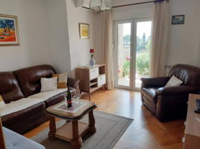 Apartments Deranja